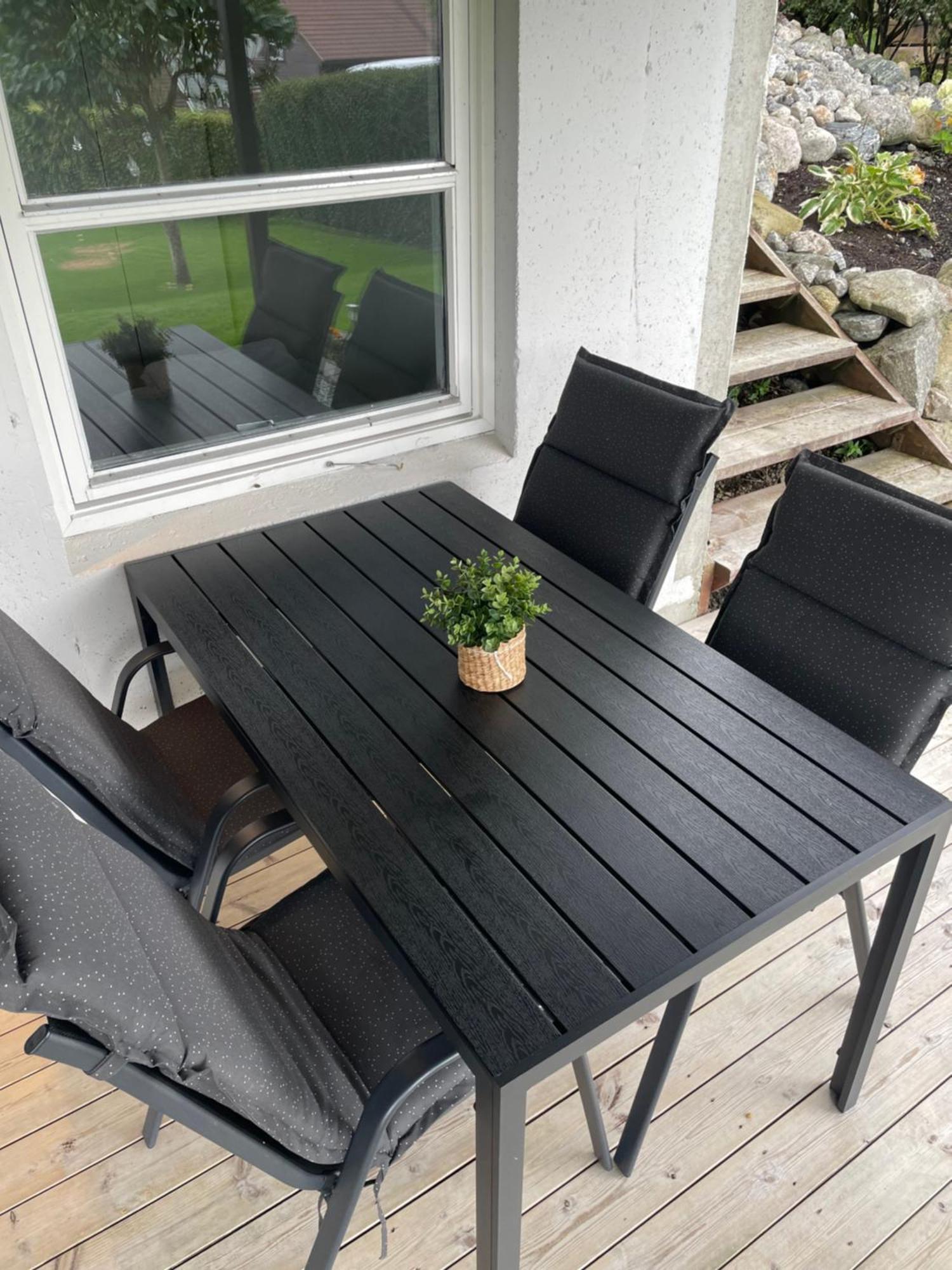 Koselig Og Rolig Med Utsikt Naer Preikestolen Apartment